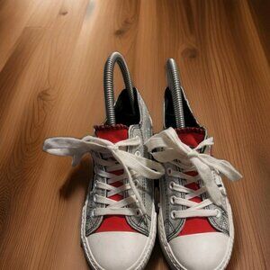 FOCO NFL Kansas City Chiefs Silver Glitter Women’s 6 Sneakers Patrick Mahomes